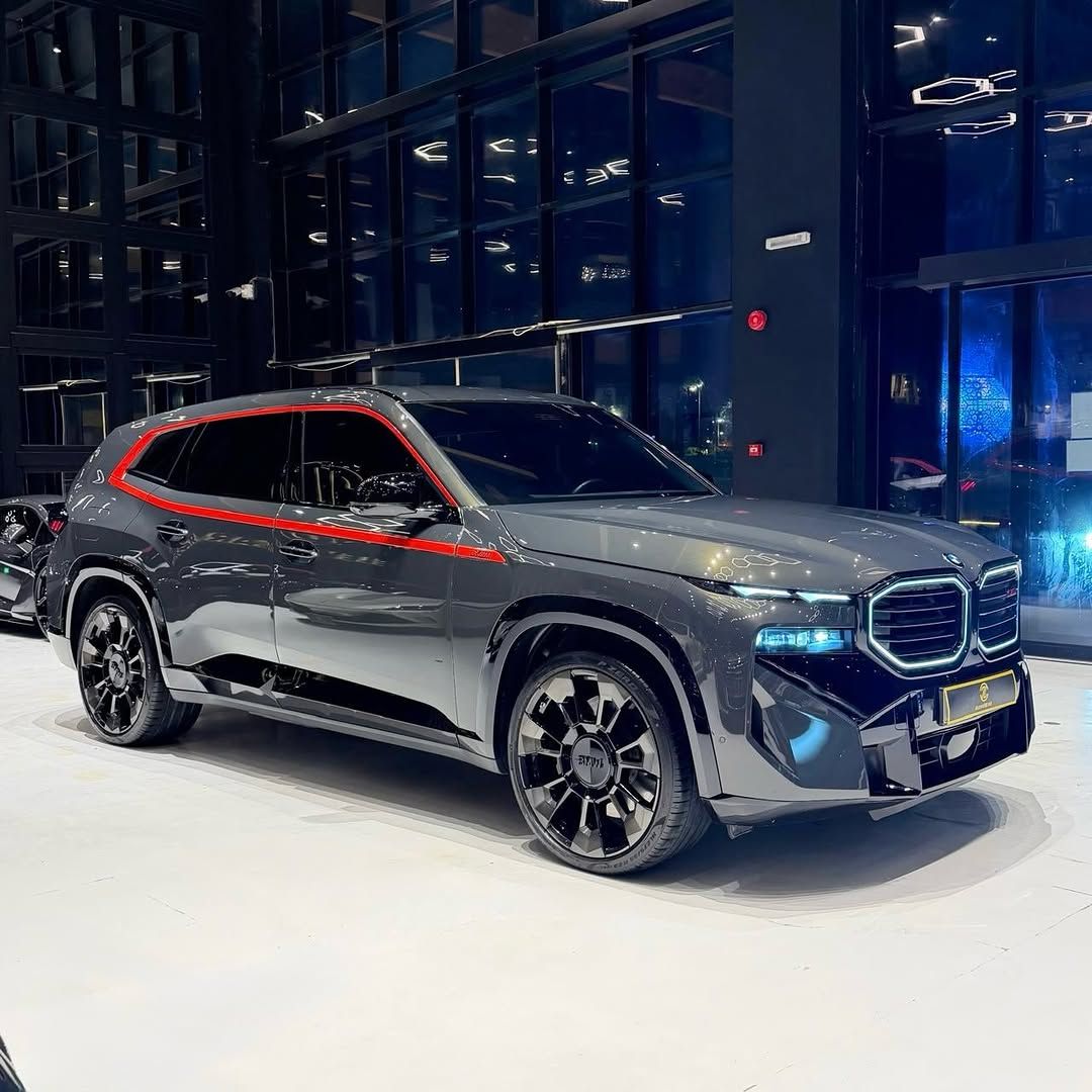 Eleven Car showroom